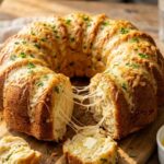 Pioneer Woman Cheesy Monkey Bread