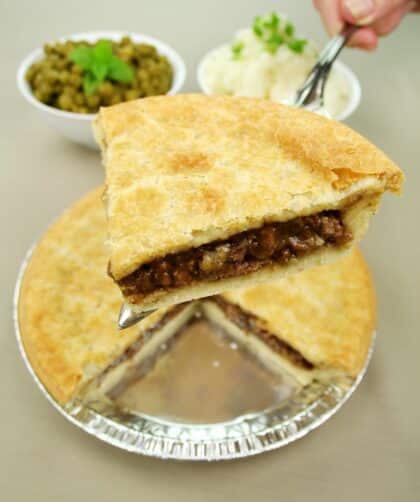 Pioneer Woman Cheeseburger Pie