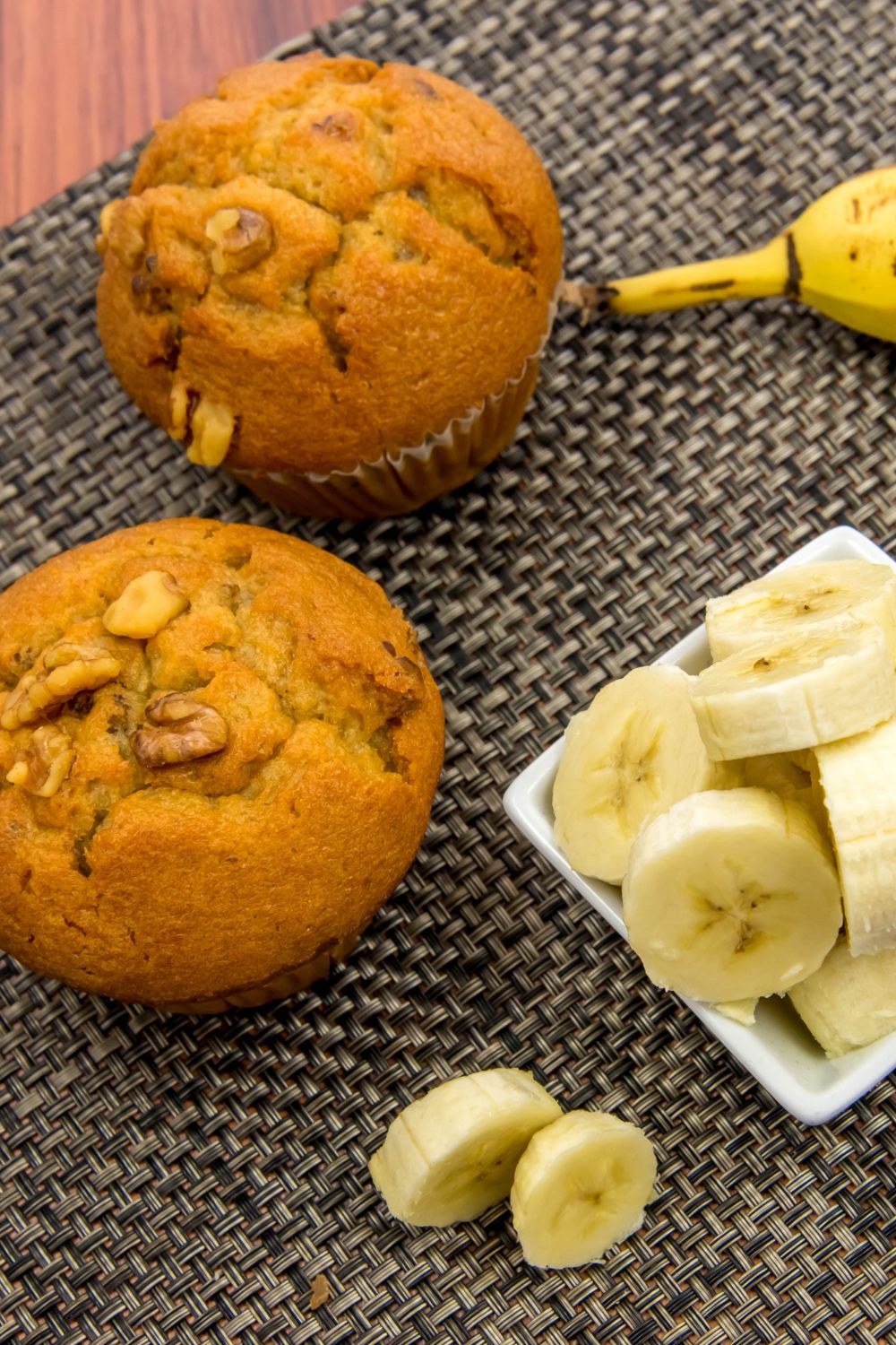 Banana Nut Muffins Paula Deen Delish Sides