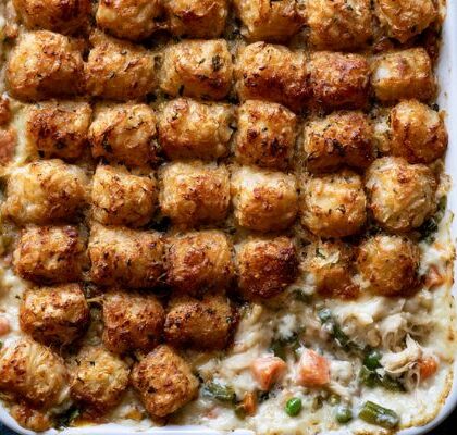 Pioneer Woman Chicken Tater Tot Casserole