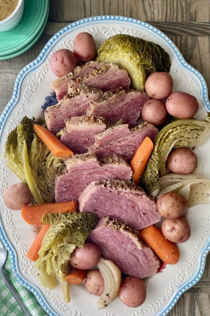 Pioneer Woman Slow Cooker Corned Beef And Cabbage
