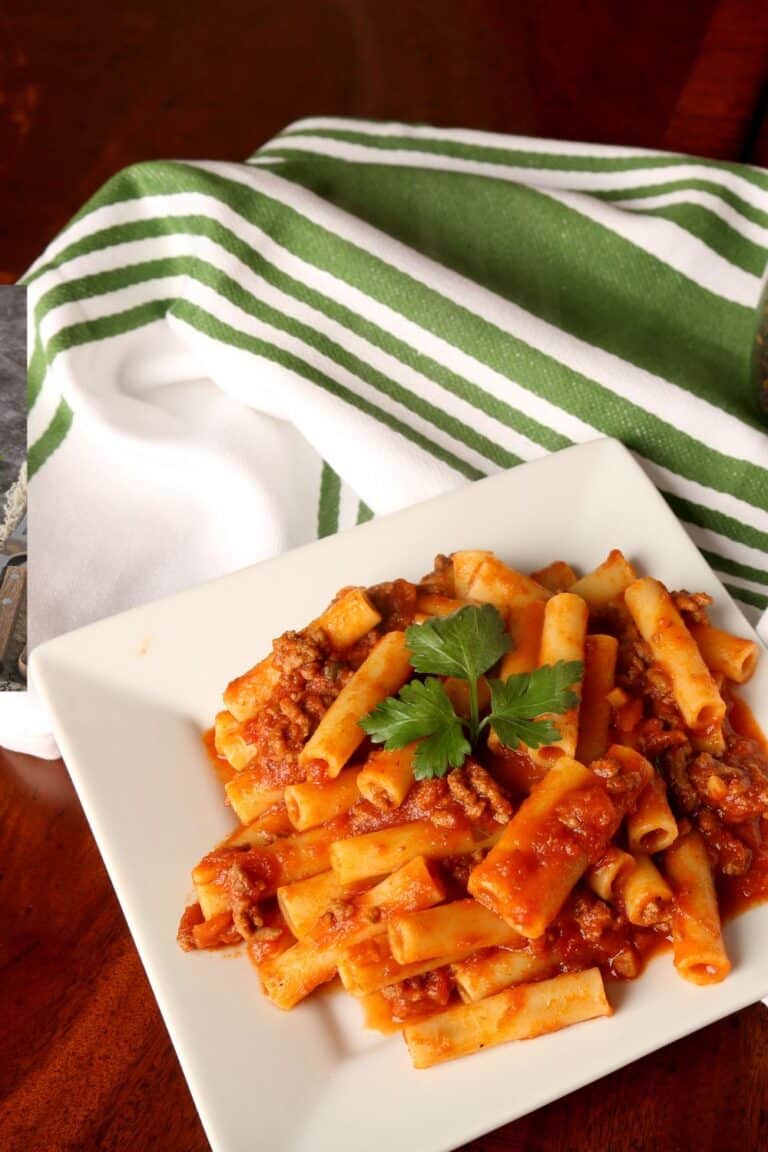 Pioneer Woman Goulash Recipe Delish Sides