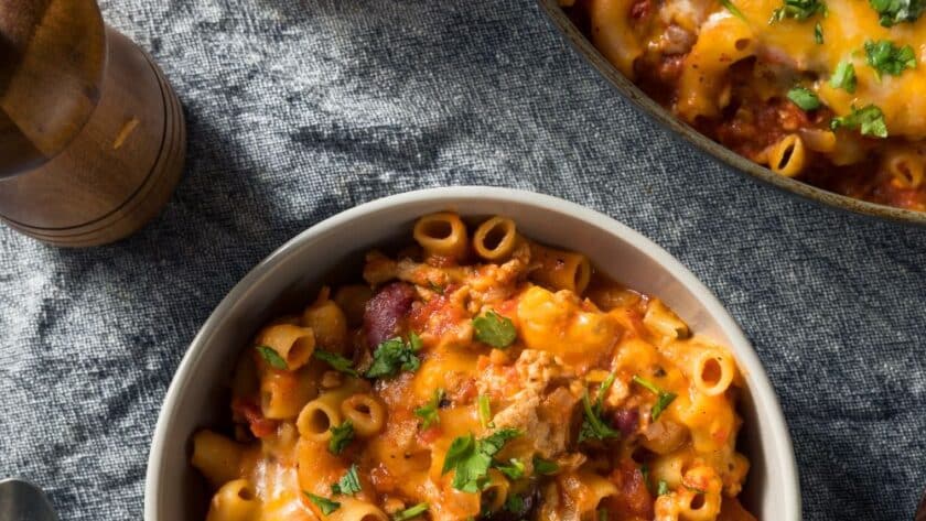 Pioneer Woman Chili Mac Recipe Delish Sides   2 109 840x473 