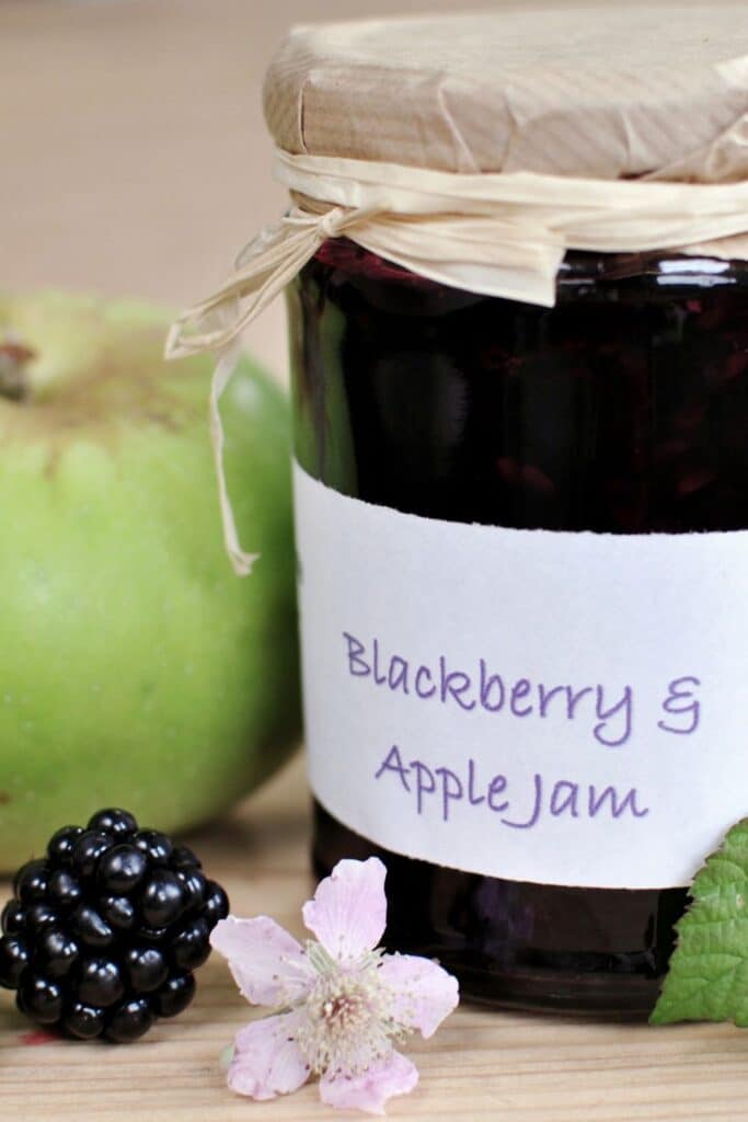 Blackberry And Apple Jam Jamie Oliver