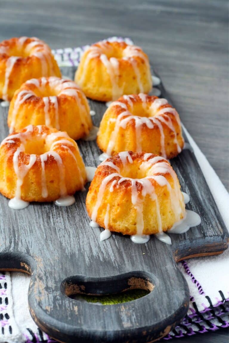 How Long to Bake a Bundt Cake At 350 F Delish Sides