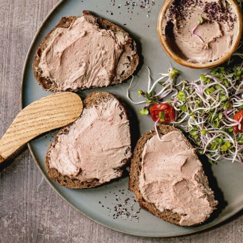 Jamie Oliver Chicken Liver Pasta - Delish Sides