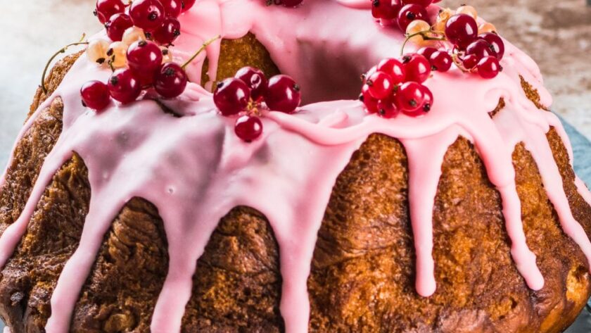 Jamie Oliver Cake With Pomegranate Drizzle