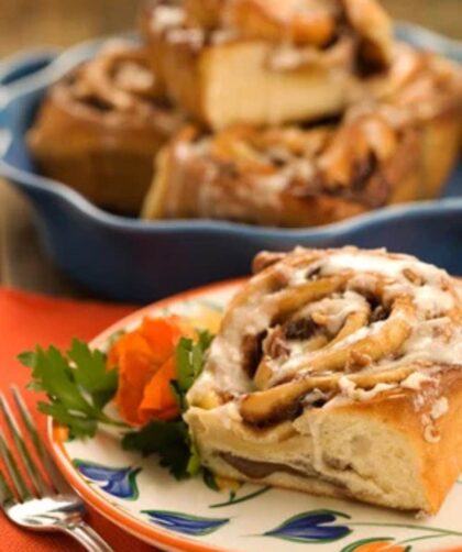 Paula Deen Cinnamon Rolls