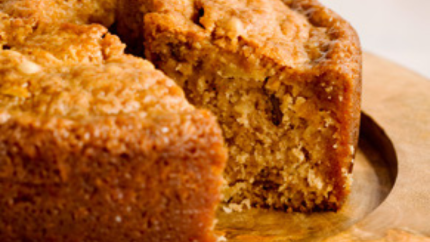 Paula Deen Apple Cake