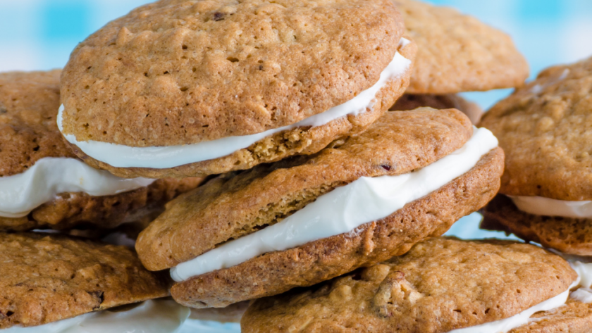 Joanna Gaines Oatmeal Cream Pies​