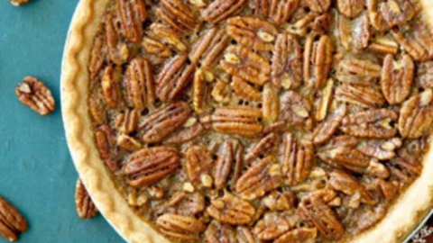 Paula Deen Bourbon Pecan Pie - Delish Sides