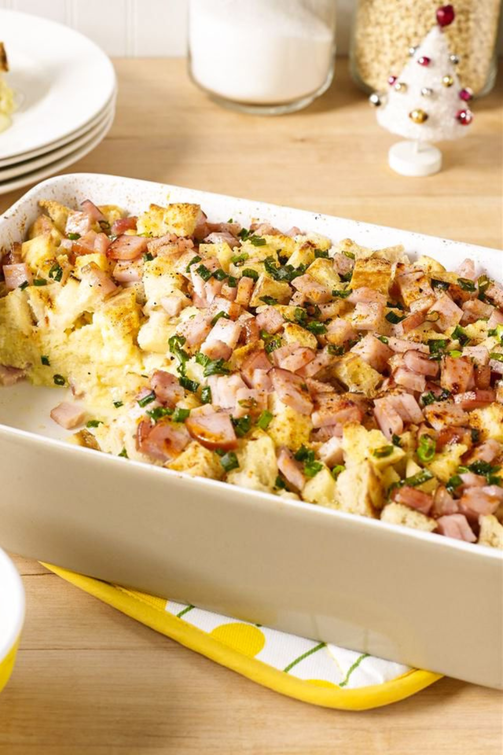 Joanna Gaines Eggs Benedict Casserole​