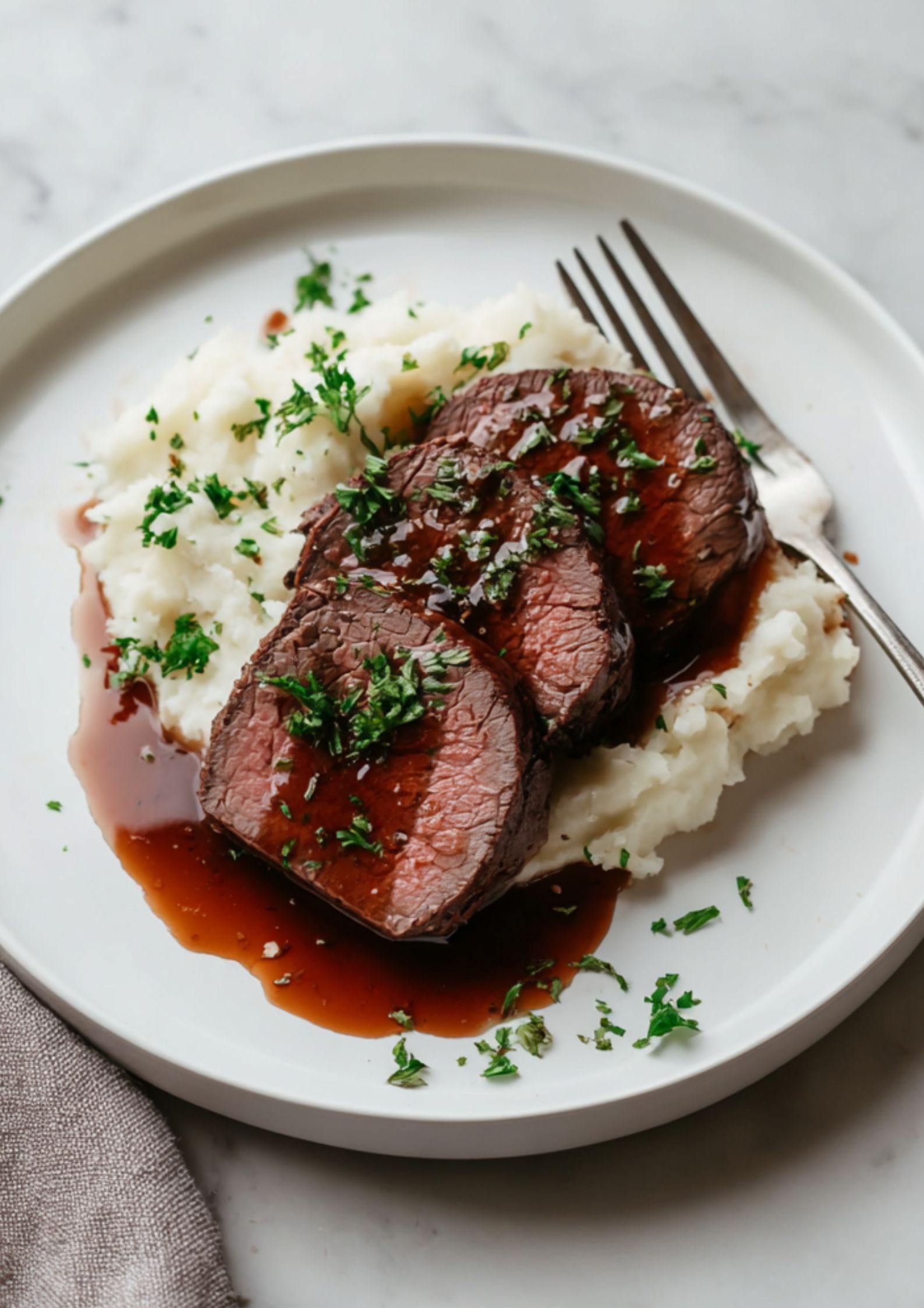 julia-child-chateaubriand-recipe-delish-sides