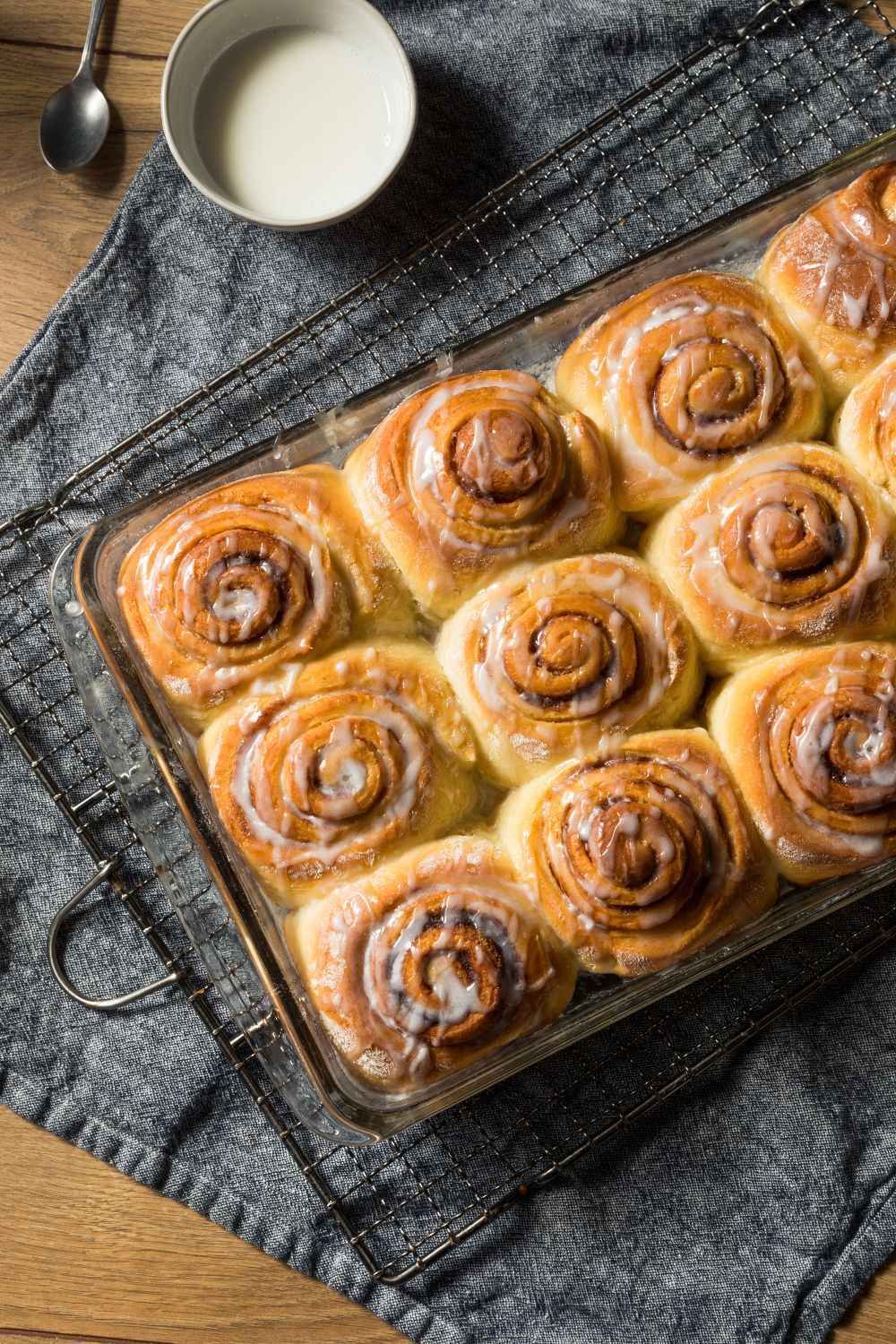 Alton Brown Cinnamon Rolls Recipe
