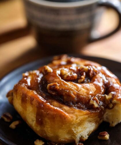 Pioneer Woman Caramel Apple Cinnamon Rolls Recipe