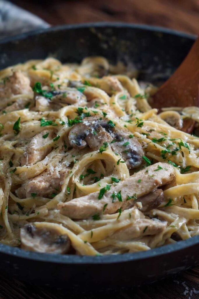 Pioneer Woman Chicken Fettuccine Alfredo Recipe