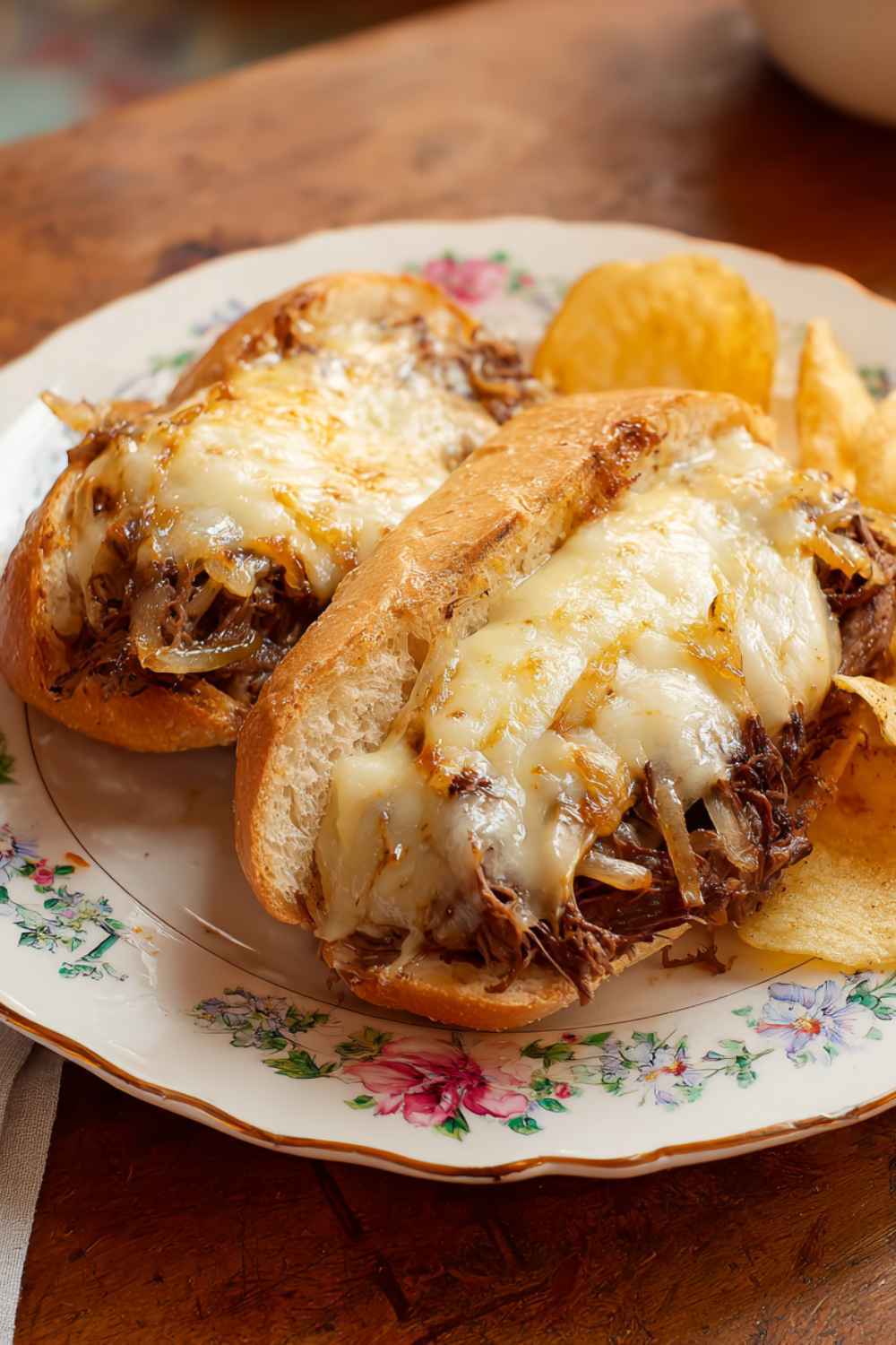 Pioneer Woman Slow Cooker Drip Beef Sandwiches Recipe