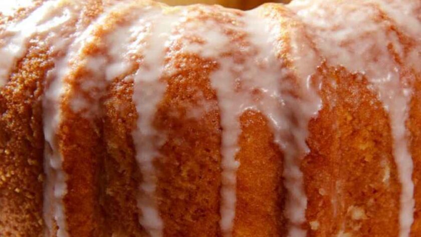 Pioneer Woman 7-Up Pound Cake Recipe