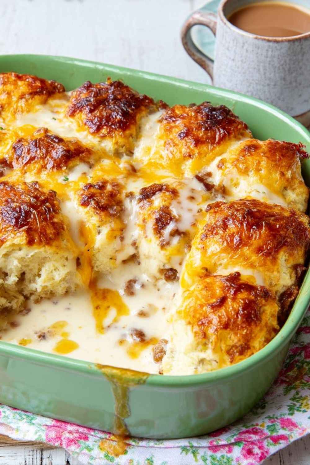 Pioneer Woman Biscuits and Gravy Casserole Recipe